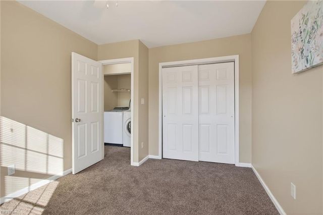 452 Rivers Ridge CIR, Newport News, VA 23608