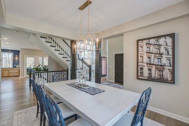 12 Forest Trail, Mahtomedi, MN 55115