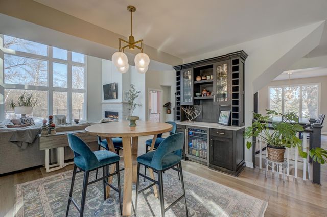 12 Forest Trail, Mahtomedi, MN 55115