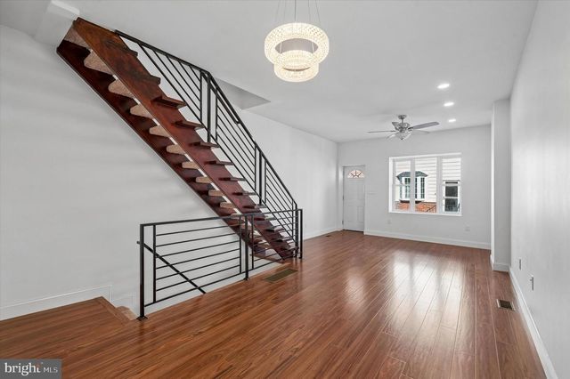 2544 S WATTS ST, Philadelphia, PA 19148