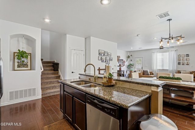 7376 BLACK SAGE Drive, El Paso, TX 79911