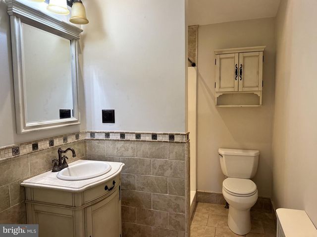 186 MADISON AVE, Mount Holly, NJ 08060