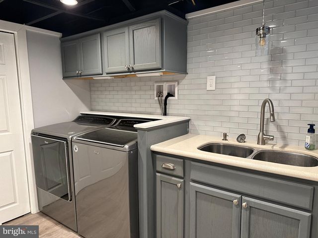 186 MADISON AVE, Mount Holly, NJ 08060