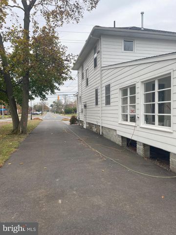 186 MADISON AVE, Mount Holly, NJ 08060