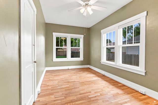 1405 Pierre Street, Manhattan, KS 66502