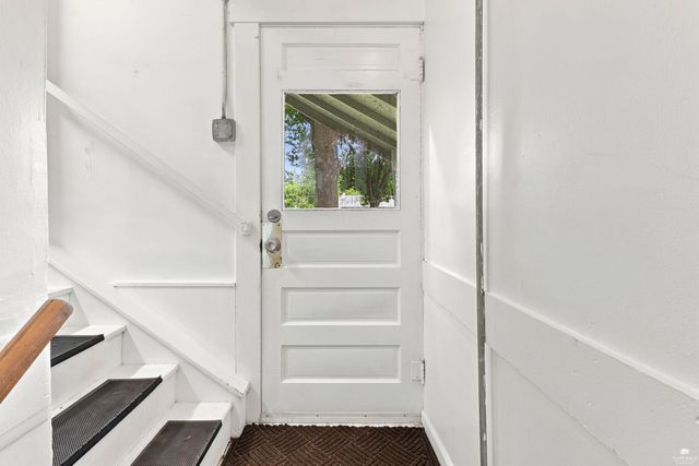 1405 Pierre Street, Manhattan, KS 66502