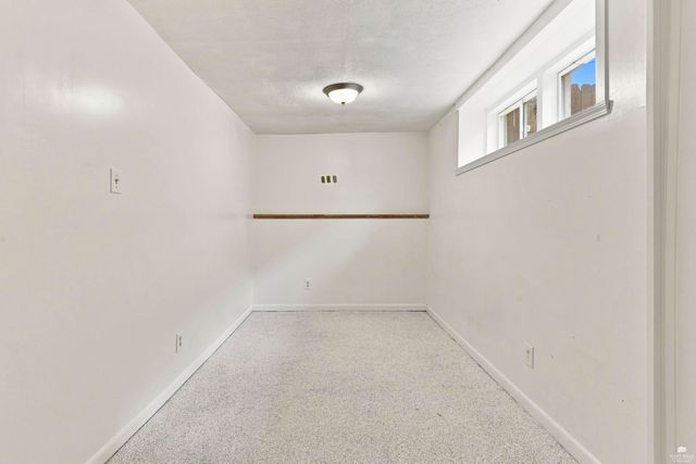 1405 Pierre Street, Manhattan, KS 66502