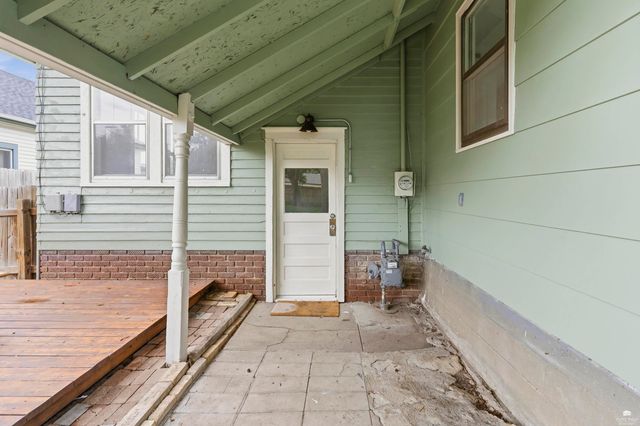 1405 Pierre Street, Manhattan, KS 66502