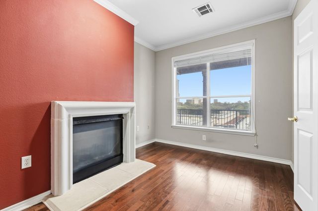 2400 Mccue Road 436, Houston, TX 77056