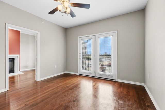 2400 Mccue Road 436, Houston, TX 77056