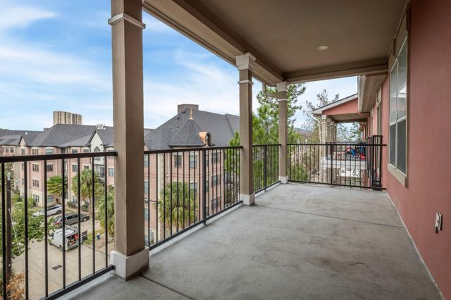 2400 Mccue Road 436, Houston, TX 77056