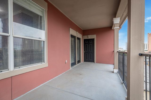 2400 Mccue Road 436, Houston, TX 77056