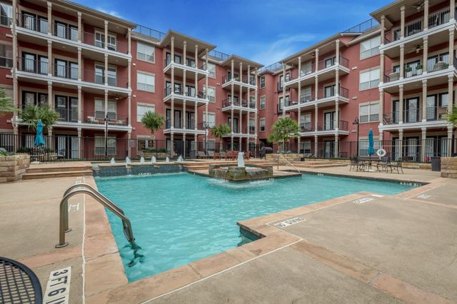 2400 Mccue Road 436, Houston, TX 77056