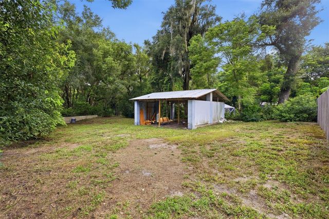 320 W GRAVES AVENUE, Orange City, FL 32763