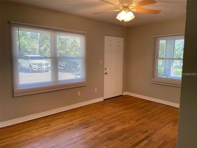 320 W GRAVES AVENUE, Orange City, FL 32763