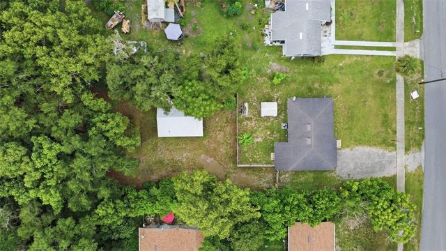 320 W GRAVES AVENUE, Orange City, FL 32763
