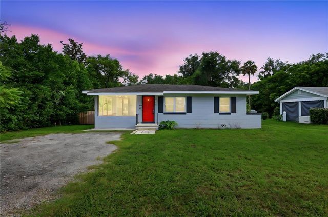 320 W GRAVES AVENUE, Orange City, FL 32763