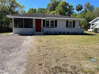 320 W GRAVES AVENUE, Orange City, FL 32763