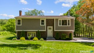 27 Town Farm Road, New Milford, CT 06776