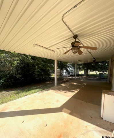 1707 CR 4101, Jacksonville, TX 75766