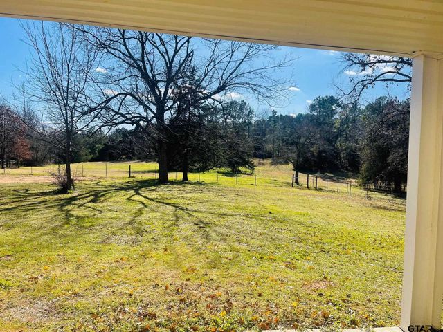 1707 CR 4101, Jacksonville, TX 75766