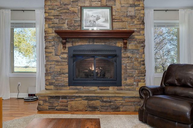 1615 Sky Ranch Circle, Bolivar, MO 65613