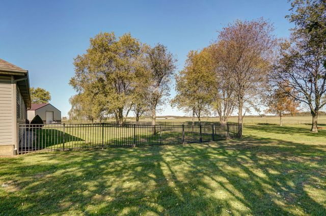 1615 Sky Ranch Circle, Bolivar, MO 65613