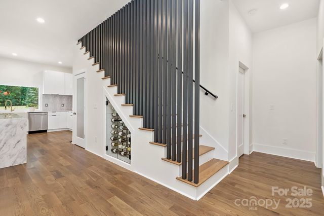 2414 E 7th Street, Charlotte, NC 28204