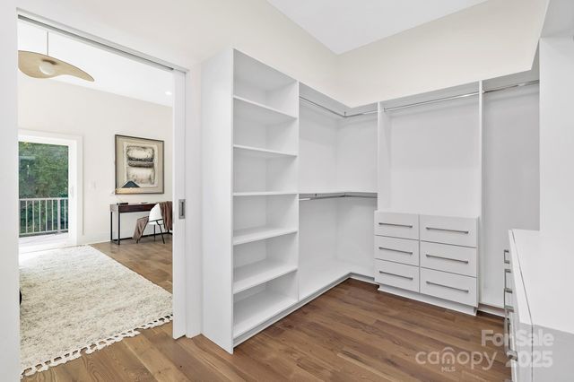 2414 E 7th Street, Charlotte, NC 28204