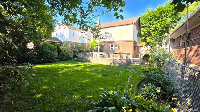 8017 215th Street, Hollis Hills, NY 11427