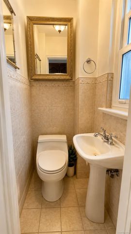 8017 215th Street, Hollis Hills, NY 11427