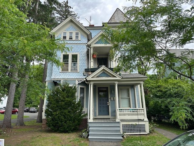 19 Trumbull Rd, Northampton, MA 01060