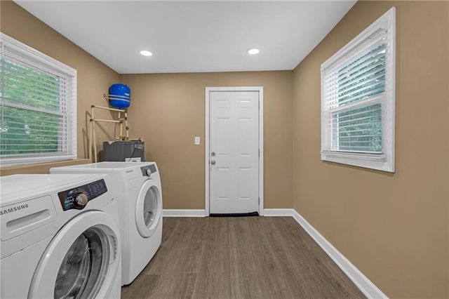 1764 Lee Street, Decatur, GA 30035
