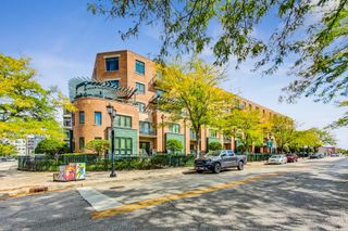 131 W Adelaide Street 309, Elmhurst, IL 60126