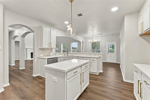 14618 Thunder Bay, Beach City, TX 77523