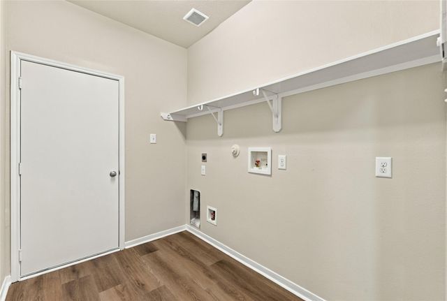14618 Thunder Bay, Beach City, TX 77523