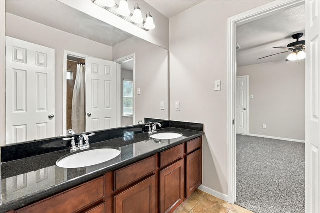 14618 Thunder Bay, Beach City, TX 77523