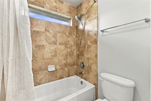 14618 Thunder Bay, Beach City, TX 77523