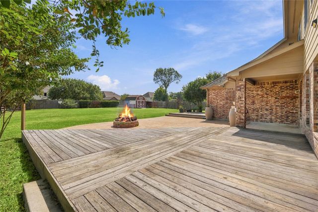14618 Thunder Bay, Beach City, TX 77523
