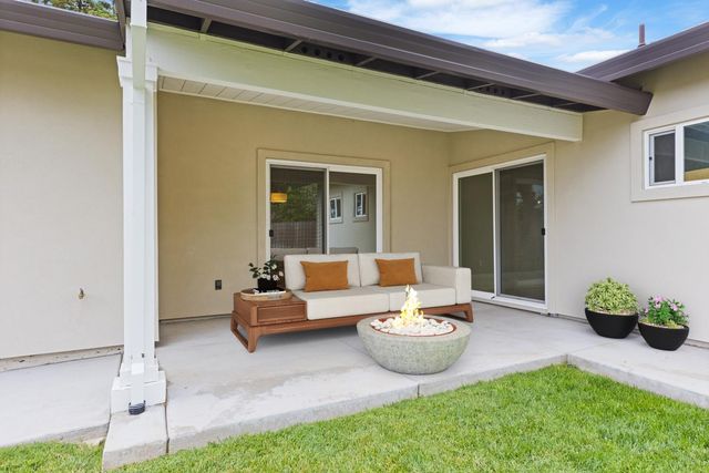5946 Grove Ave, Marysville, CA 95901