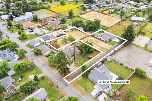 5946 Grove Ave, Marysville, CA 95901