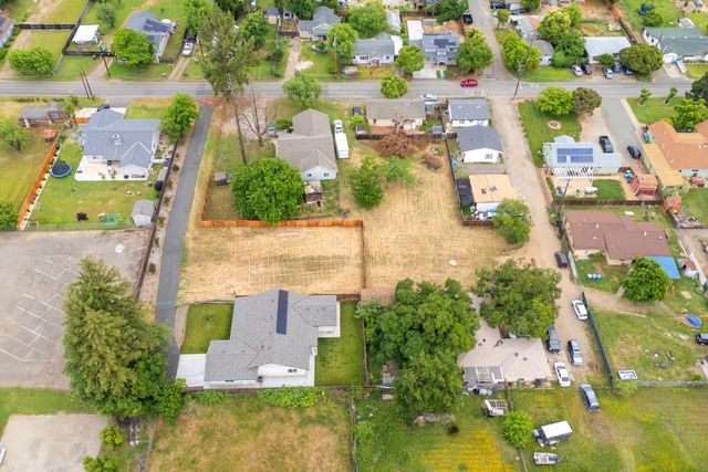 5946 Grove Ave, Marysville, CA 95901