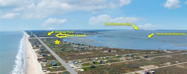 1026 N Gayle Street, Gilchrist, TX 77617