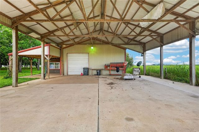 14575 County Road 227, Caldwell, TX 77836