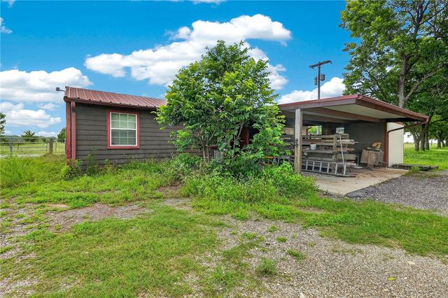 14575 County Road 227, Caldwell, TX 77836