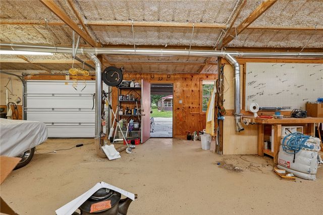 14575 County Road 227, Caldwell, TX 77836