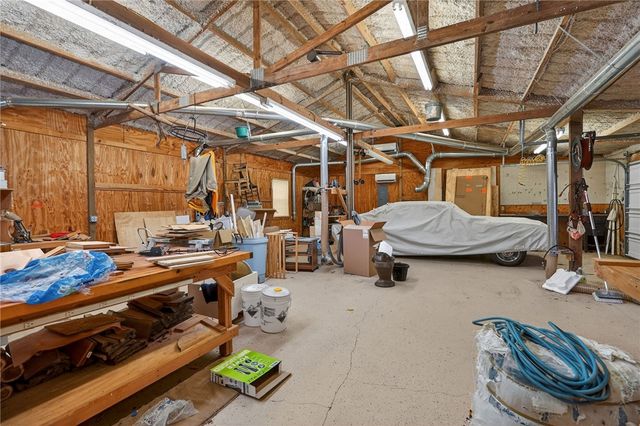 14575 County Road 227, Caldwell, TX 77836