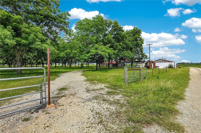 14575 County Road 227, Caldwell, TX 77836