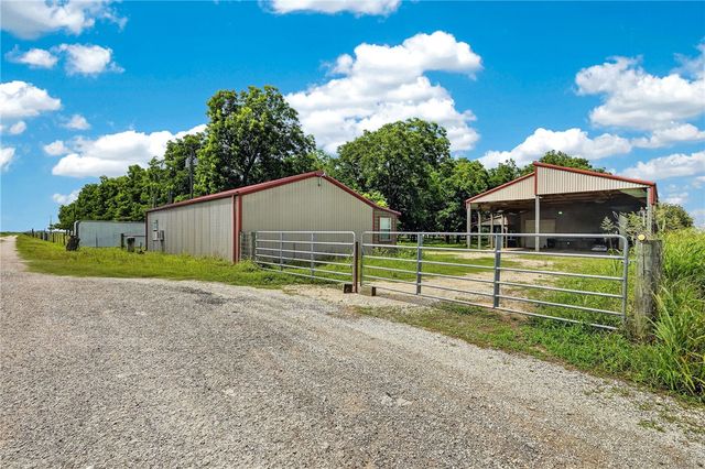 14575 County Road 227, Caldwell, TX 77836