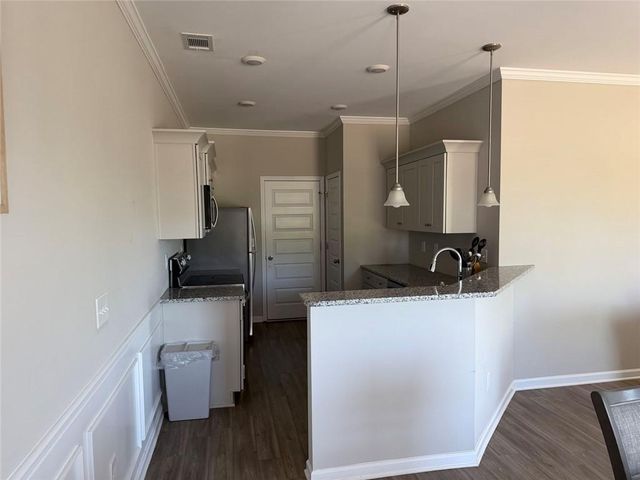 325 Melody Lane, Cartersville, GA 30121